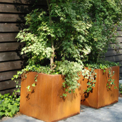 Komercyjna metalowa doniczka zewnętrzna Rusty Corten Steel odporna na warunki atmosferyczne