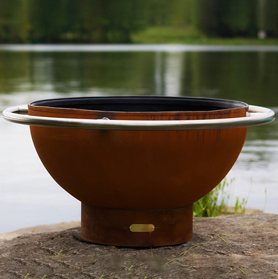 Duży przenośny 120 cm stalowy kominek Corten na dziedziniec