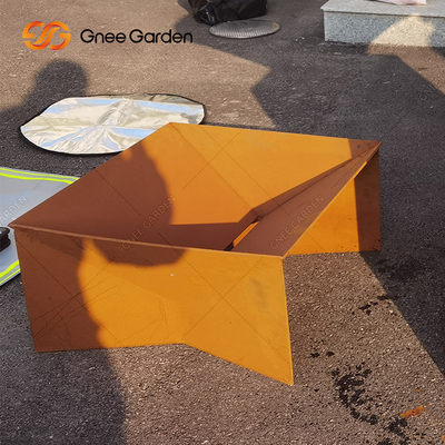 Nowy projekt Rusty Corten Steel Metal Camping Grill Fire Pit