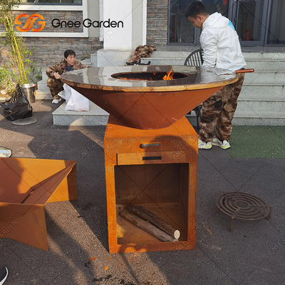 Pre Weathered Corten Steel Firepits Węgiel drzewny Grill Możliwość dostosowania rozmiaru
