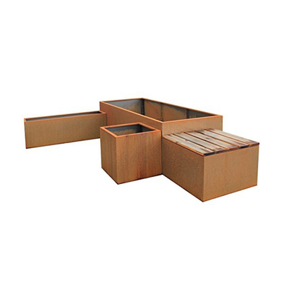 Metalowe gięcie Rusty Corten Steel Planter Box na zewnętrznym patio