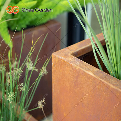 90 * 25 * 25 cm Geometryczne prostokątne metalowe pudełko do sadzenia Corten Steel