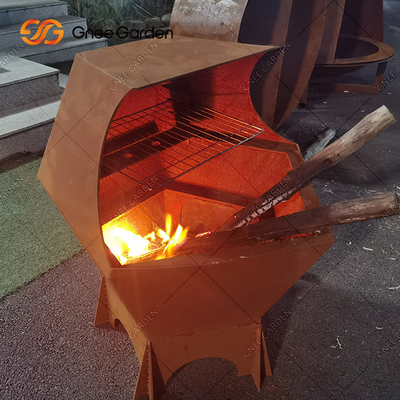 Zewnętrzne grille węglowe ze stali Corten do grillowania