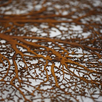 Corten Steel Zardzewiała Realistyczna zewnętrzna rzeźba z metalowego drzewa Dekoracyjna