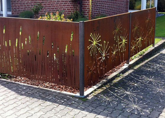 Laserowe wycinanie wzorów mniszka lekarskiego Corten Steel Garden Screens Decoration