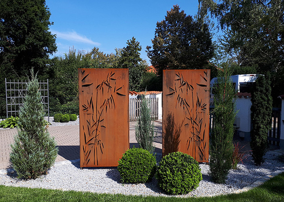 Wzory bambusowe Metalowe ozdoby ogrodowe Wycinane laserowo stalowe panele Corten Outdoor Dekoracyjne