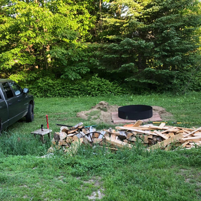 Outdoor Corten Steel Fire Pit Garden Round Fire Bowl Opalany drewnem w kolorze czarnym