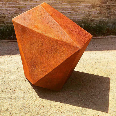 Abstrakcyjne nieregularne geometryczne rzeźby ze stali Corten Metal Yard Statue