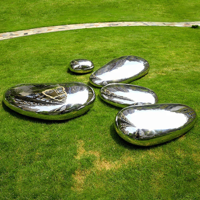 Gnee Garden High Polished Pebble Shape Rzeźba ze stali nierdzewnej na trawnik