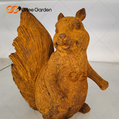 OEM ODM Outdoor Metal Sculpture Wiewiórka Ozdoba ogrodowa ręcznie wykonana